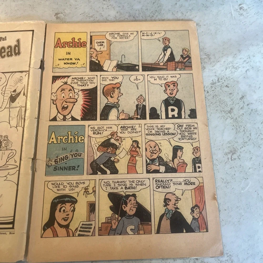 1954 ARCHIE'S‎ JOKE BOOK #2